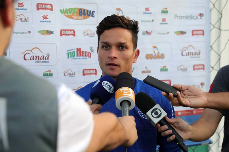 Proposta de R$ 25 mi do Bragantino por Artur surpreende Palmeiras
