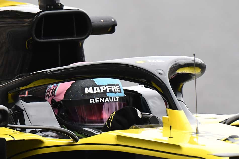 "Renault não pode cometer esses erros", diz Ricciardo