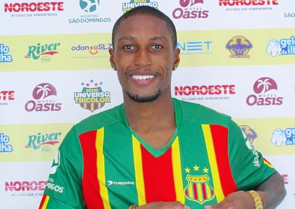 Atacante do Sampaio Corrêa, Gustavinho mostra confiança para duelo com o Palmeiras