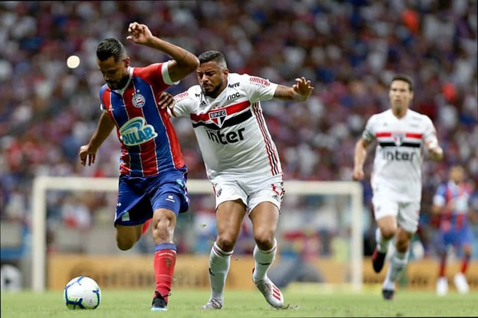 O São Paulo voltou a ser derrotado pelo Bahia e está fora da Copa do Brasil. Na noite desta quarta, na Fonte Nova, a equipe voltou a exibir dificuldades de criação e não teve nenhum destaque individual (notas por Fernanda Teixeira) 