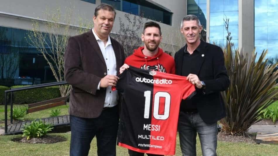 Clube do coração de Messi faz postagem divertida para solicitar a sua contratação; veja