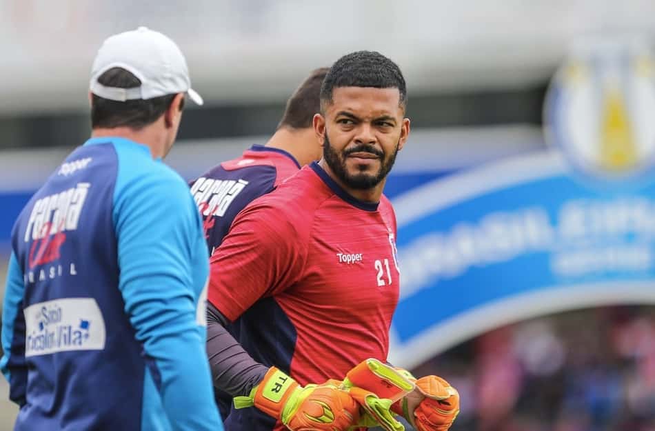 Thiago Rodrigues deixa o Paraná e acerta com o CSA