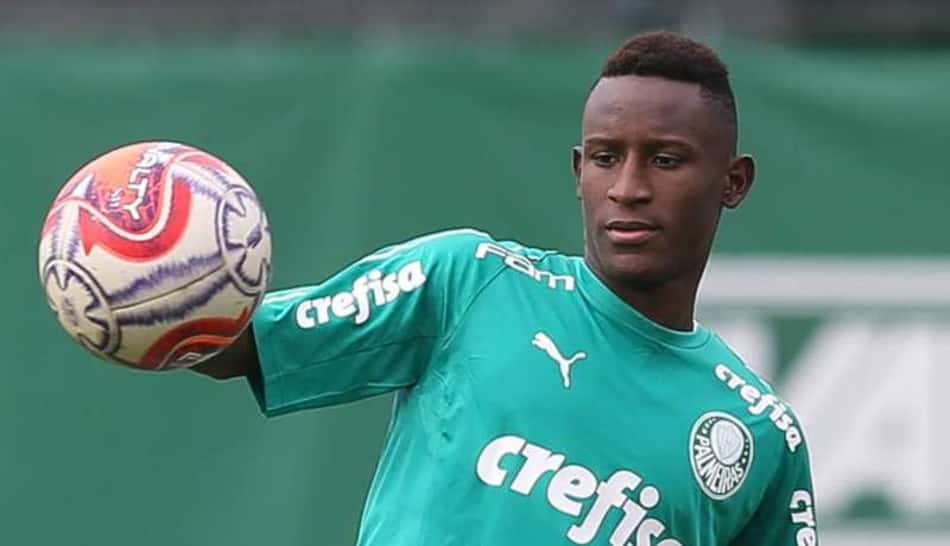 Palmeiras treina com volta de atacante e atualiza lista de inscritos no Campeonato Paulista