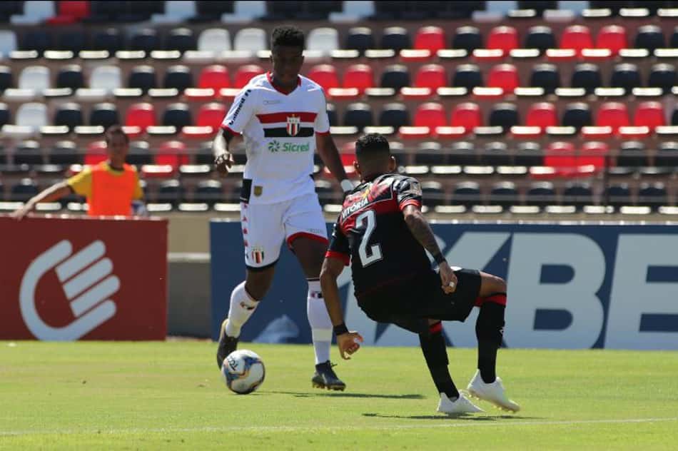 Erick Luis destaca ótimo início do Botafogo-SP na Série B