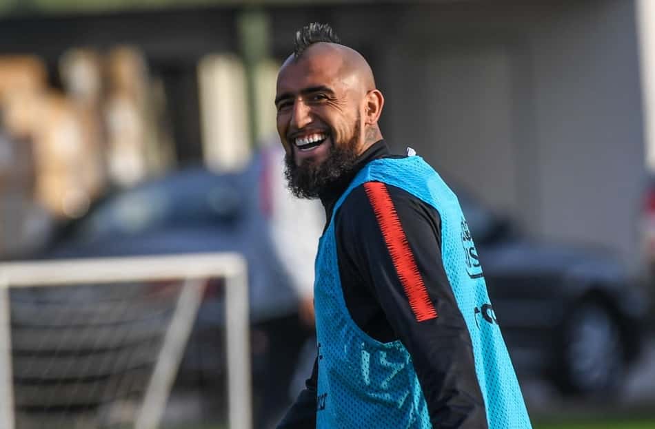 Vidal é disputado por Inter de Milão e Juventus, diz jornal