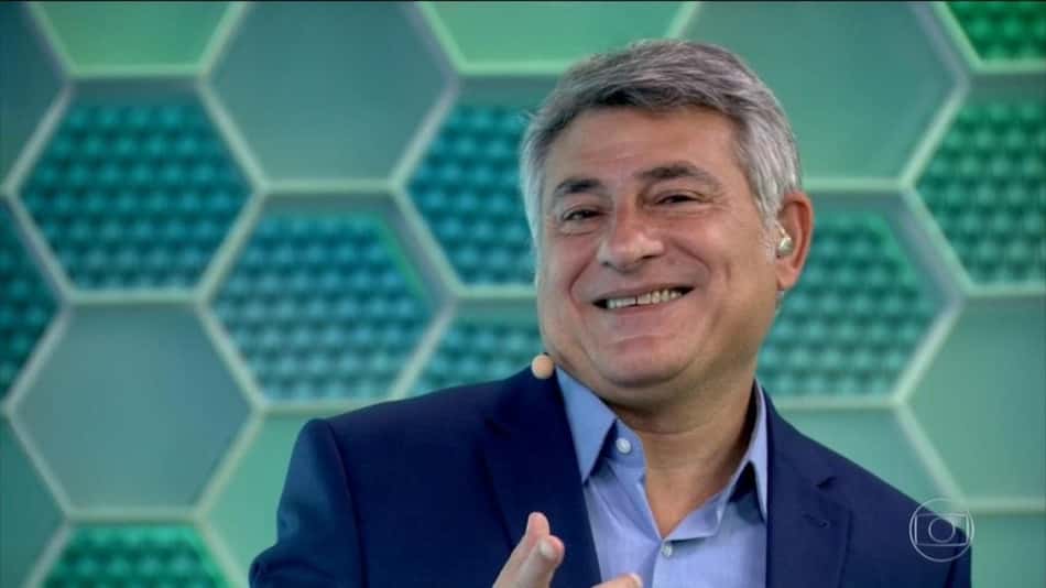 Narração irreverente de Cléber Machado na Copa do Mundo agita web: 'Soltinho'