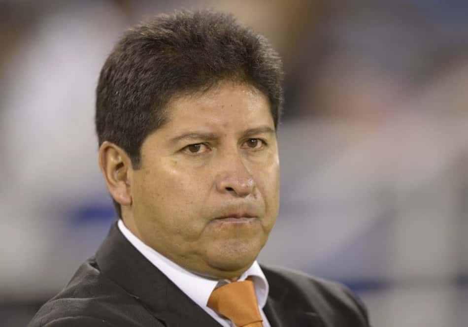 Eduardo Villegas não teria recebido rescisão de vínculo com seleção da Bolívia