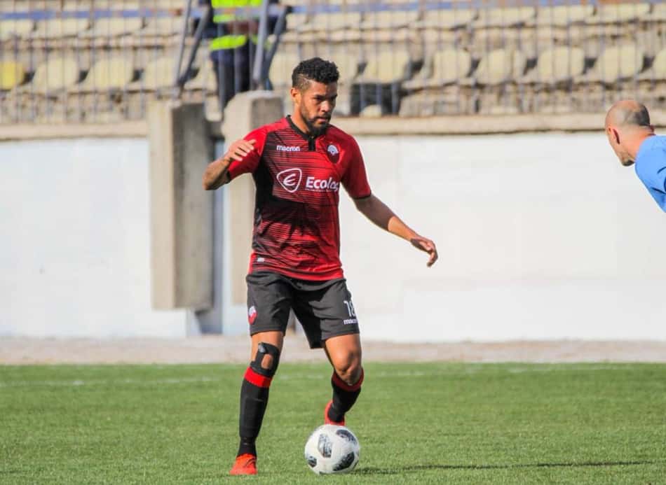 Clima para atacante brasileiro na Europa já é de Liga dos Campeões