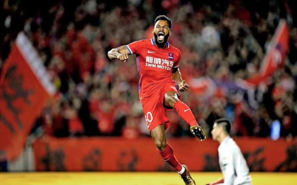 Fernandinho - Chongqing Lifan Football Club