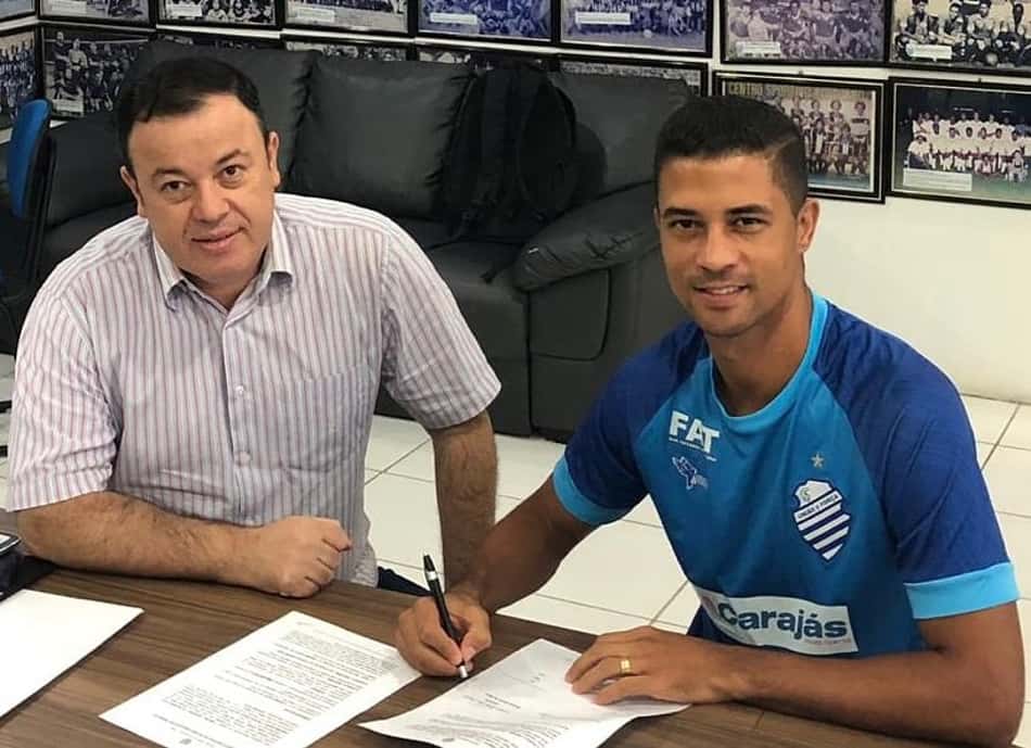 Após saída do Ceará, CSA fecha a contratação de Ricardo Bueno