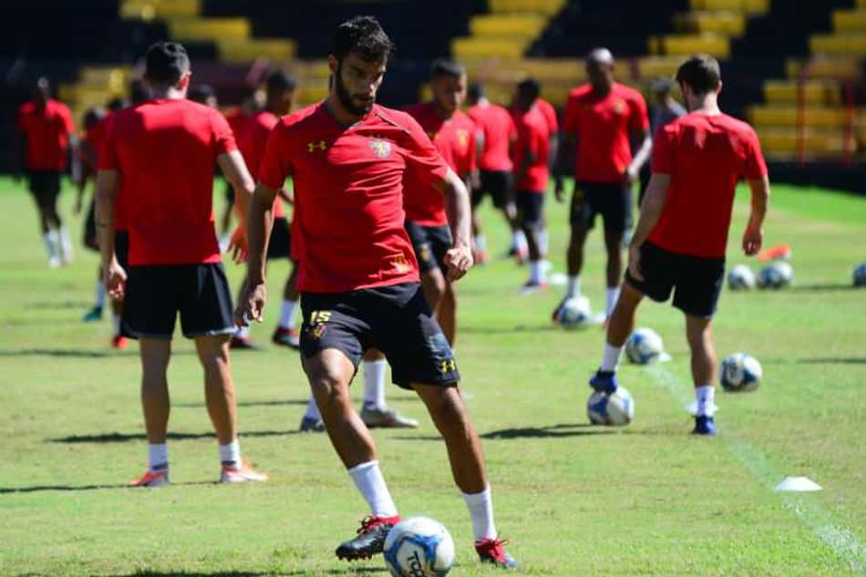 Rafael Thyery desconversa sobre Magrão: 'Não vou julgar'