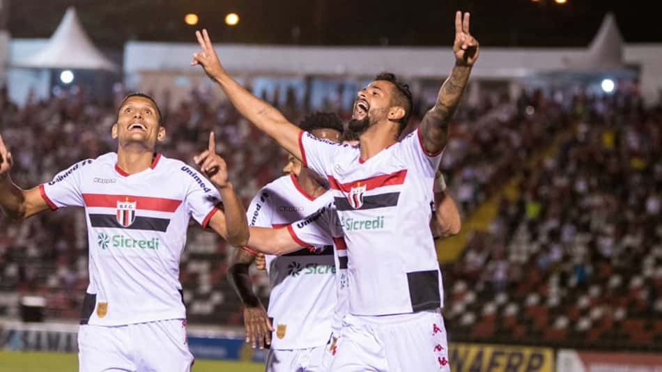 Em situações distintas, Botafogo-SP recebe o pressionado Guarani