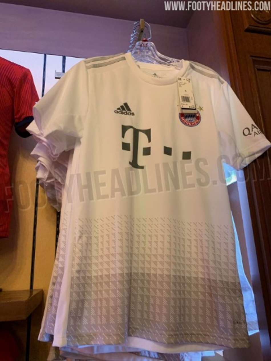 Novas camisas 2 de Bayern e Juventus têm fotos publicadas na internet