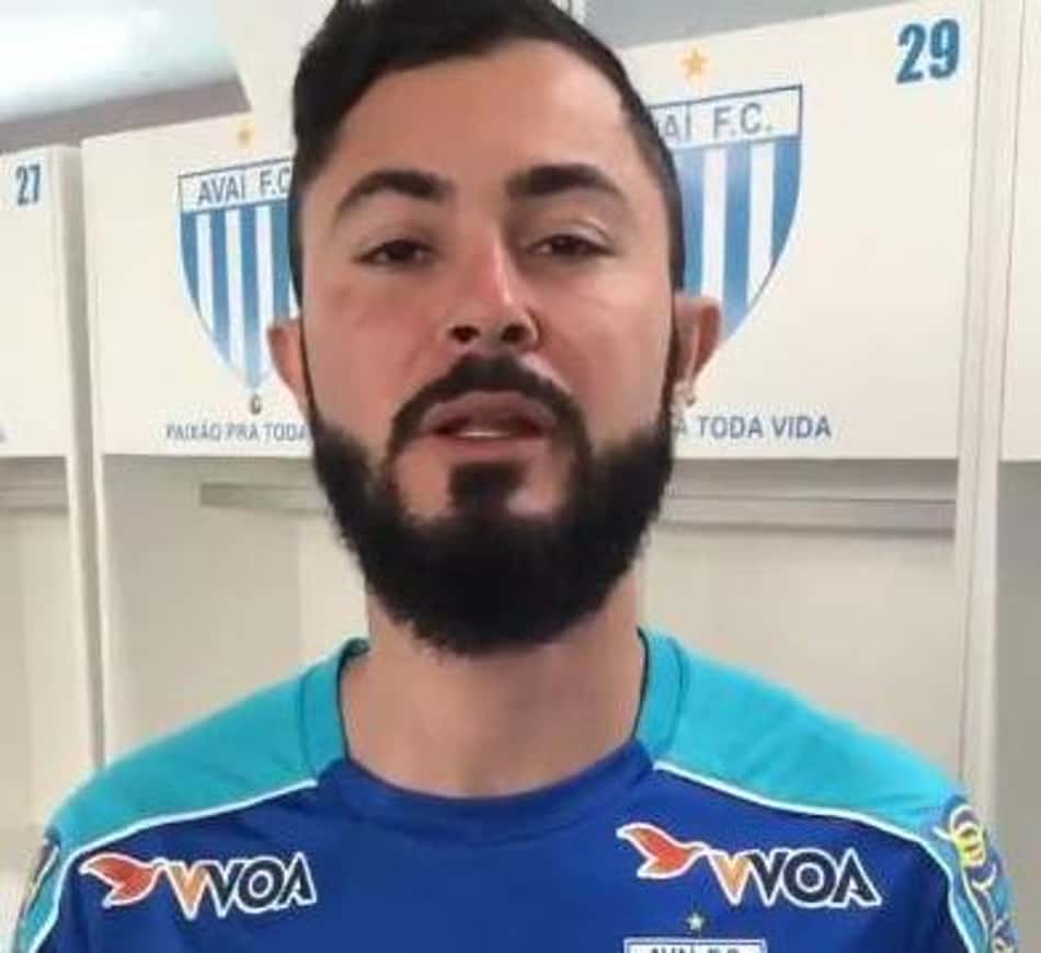 Bruno Sávio é o terceiro reforço do Avaí em meio a pausa da temporada