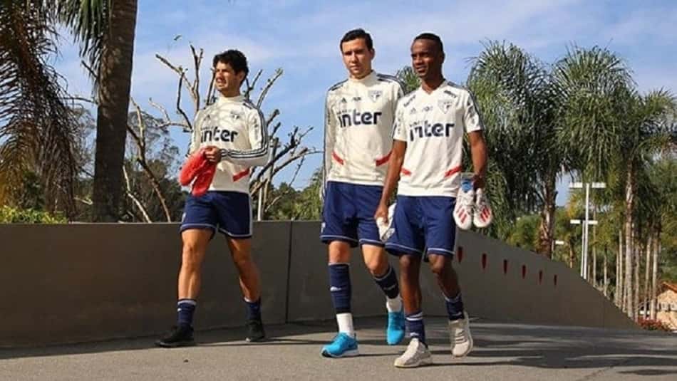 São Paulo adia apresentação e elenco volta aos treinos na próxima quarta