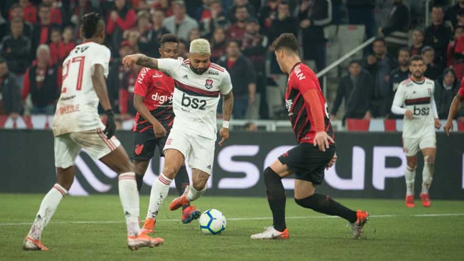 Gabigol se aproxima do top 10 dos maiores artilheiros da história da Copa do Brasil