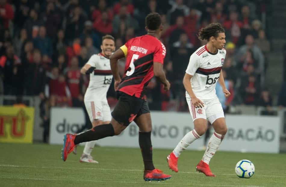 Athletico x Flamengo, neste domingo, deve ter transmissão pela internet