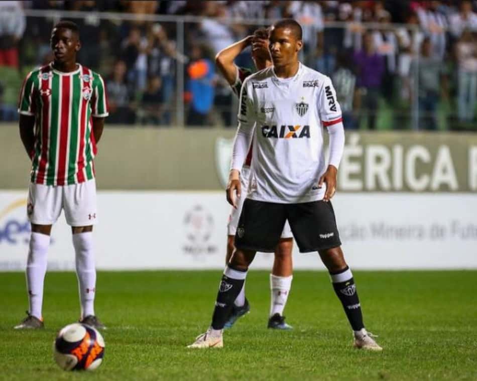 Atlético-MG encaminha empréstimo do atacante Guilherme Santos para o Vitória-BA