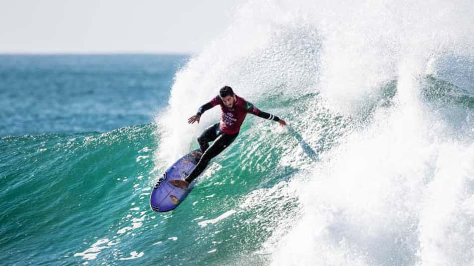 Três brasileiros avançam para as quartas da etapa de Jeffreys Bay