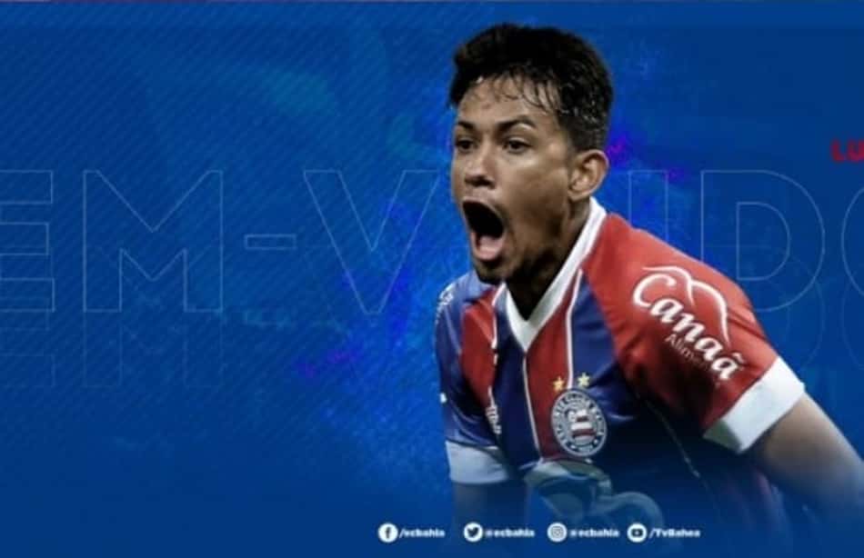 Atacante Lucca é oficializado pelo Bahia