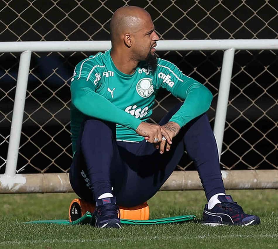 Fã de Boca e Argentina, Felipe Melo vê Godoy Cruz como 'parada dura'