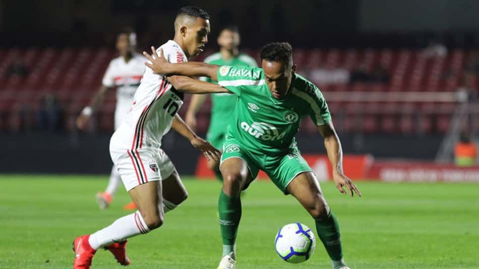 Chapecoense x São Paulo: prováveis times, desfalques e onde assistir