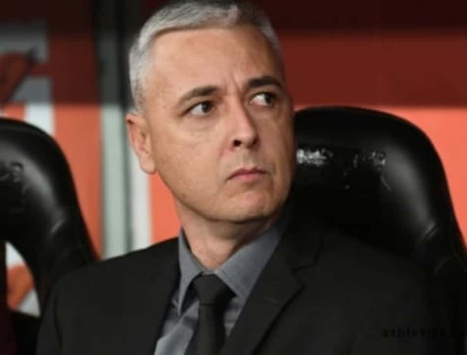 De saída no Athletico, Tiago Nunes tem acerto verbal com o Corinthians