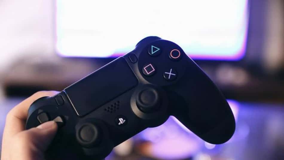 Ainda vale a pena comprar um PS4 ou Xbox One com a nova geração vindo aí?