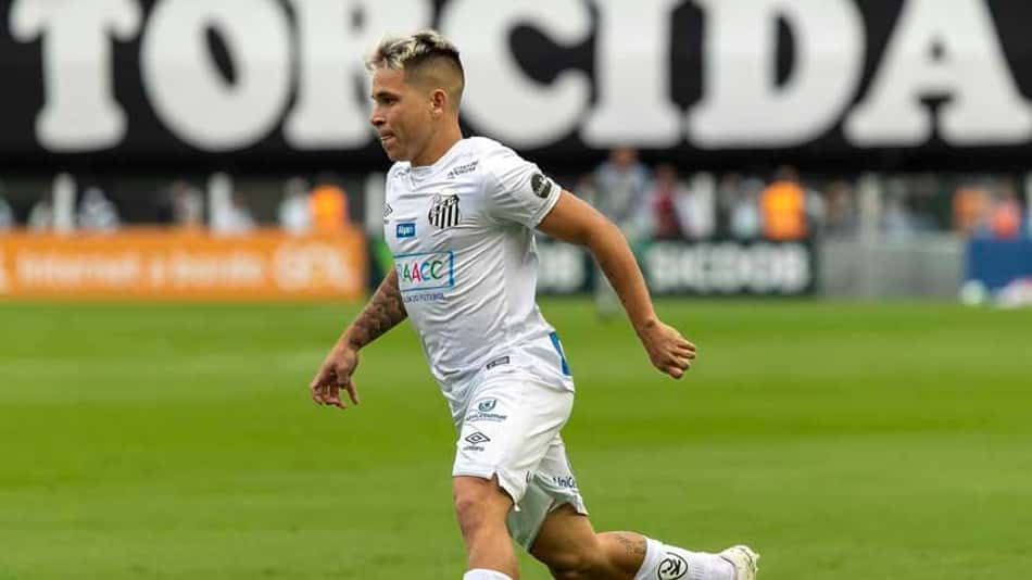 Goleada sobre o Goiás entra para a lista das maiores do Santos na história do Brasileirão