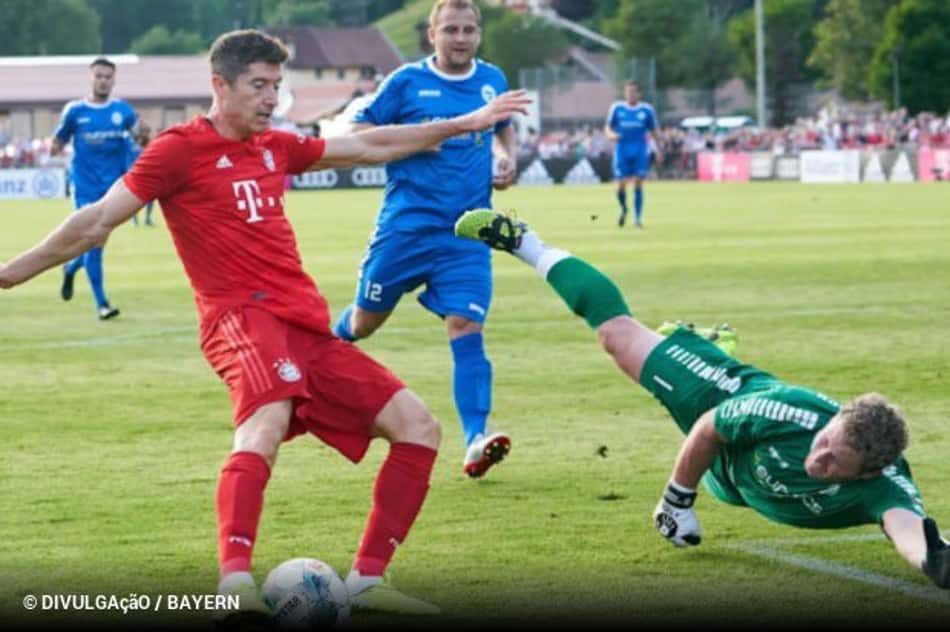 Bayern aplica 23 a 0 em time amador