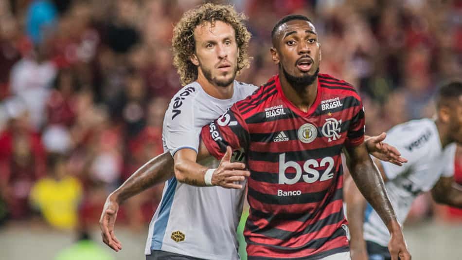Revés no Maracanã faz a diretoria do Grêmio ligar o alerta no Brasileirão