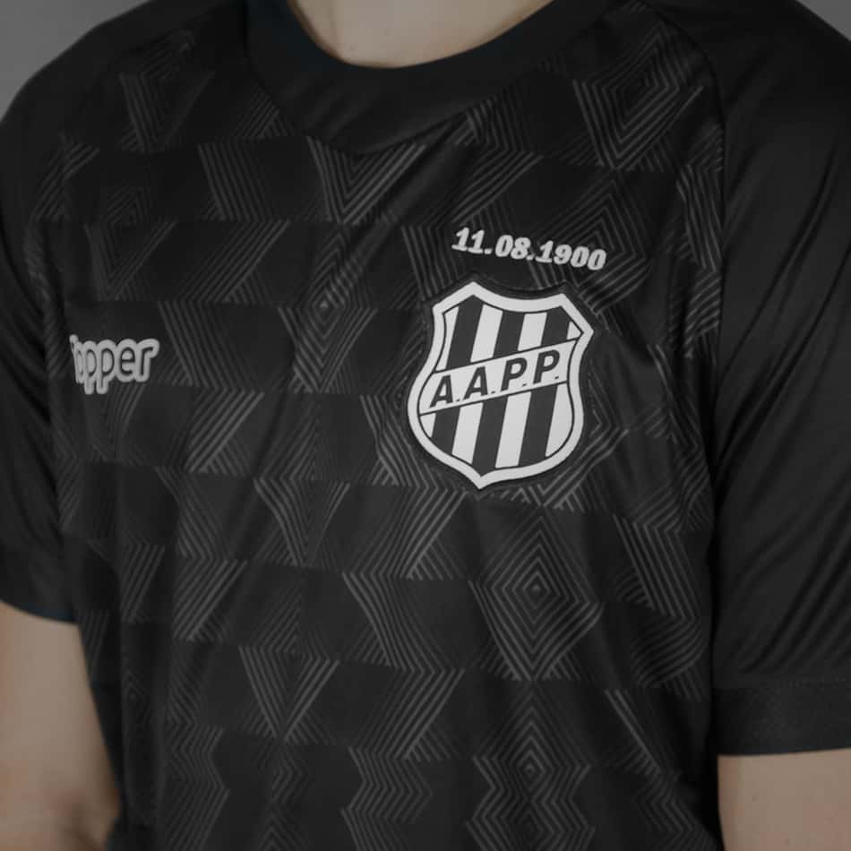Ponte Preta lança camisa 3 criada com participação de torcedor do clube