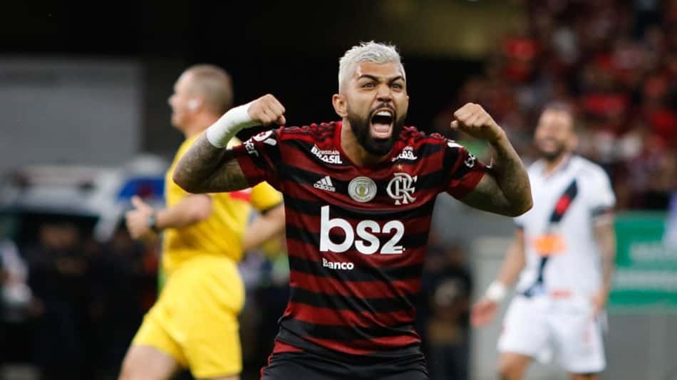 Gabigol abre vantagem na artilharia do ano no Brasil; Fred desencanta