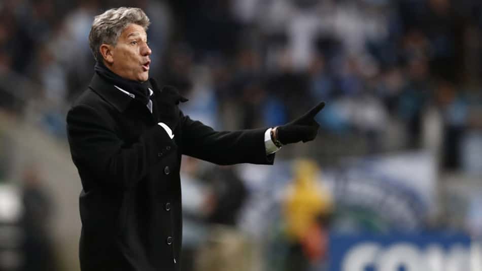 Renato Gaúcho vê confronto em aberto no Pacaembu