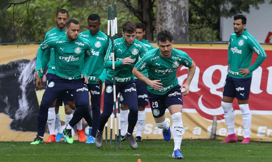 Em fim de semana atípico, sem jogo, Verdão treina para 'decisão' de terça