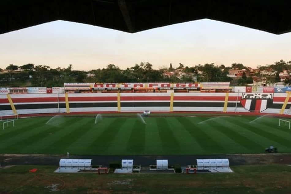 Botafogo-SP x Chapecoense: prováveis times, desfalques e onde ver