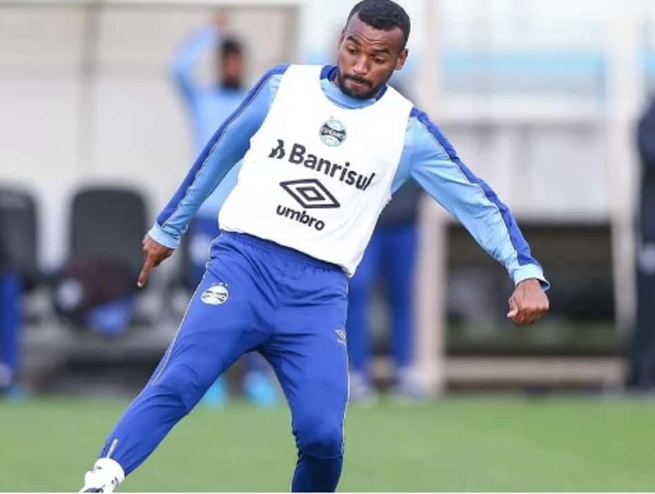 Lateral do Grêmio não vê Palmeiras mais fraco com a ausência de Felipe Melo