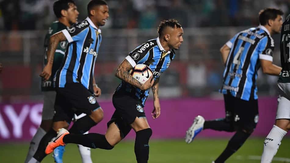 Liberta: Grêmio e River Plate aparecem como favoritos nas casas de apostas