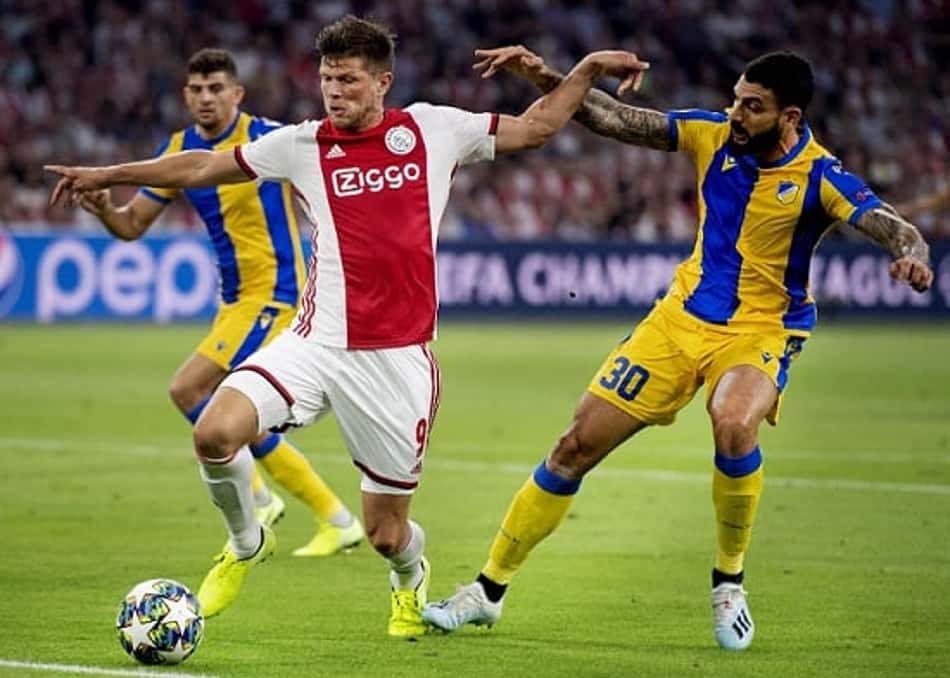 Ajax vence APOEL e avança para a fase de grupos da Liga dos Campeões