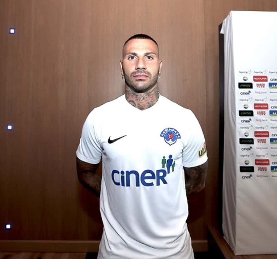 No Santos, Jesualdo elogia Quaresma, mas diz que não há negociação