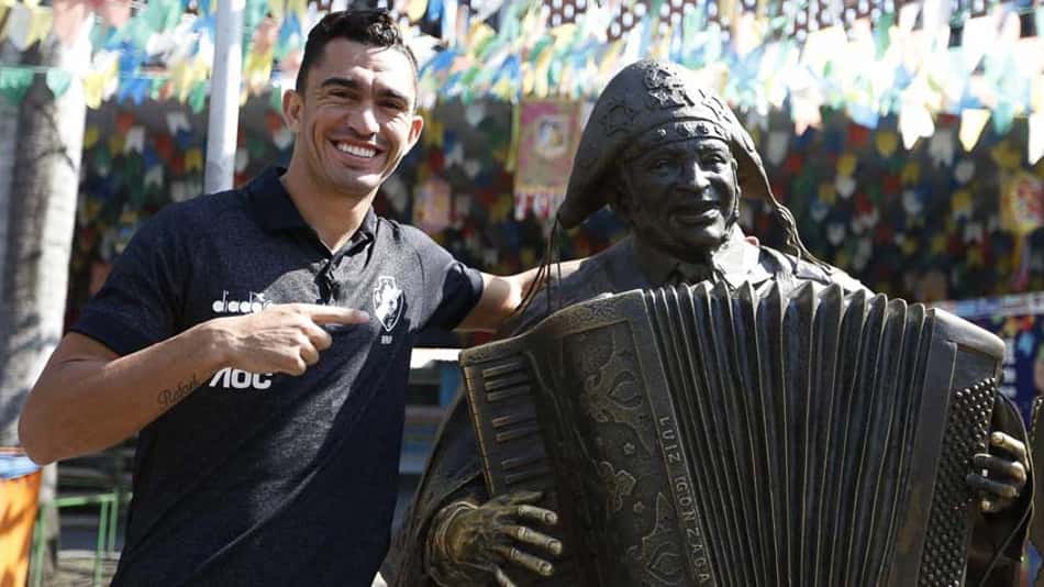 'Clube do meu coração na infância era o Vasco', diz Raul