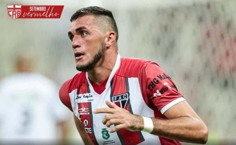 Fortaleza contrata Edson Cariús, mas atleta terminará 2019 jogando no CRB