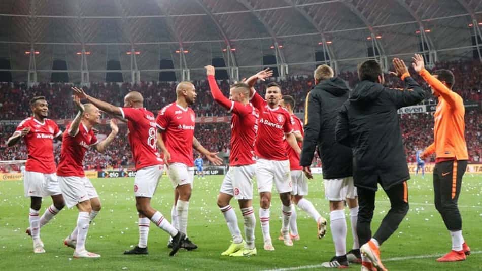 Jogadores do Inter falam sobre atuação de gala no Beira-Rio