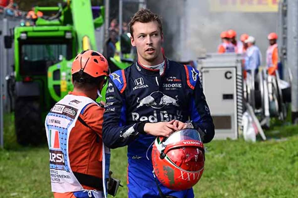 Kvyat: "O AT01 é praticamente uma evolução do STR14 do ano passado"