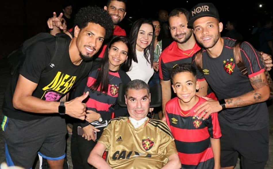 Amor pelo Sport faz torcedor superar quadro de ELA para ir a Ilha do Retiro