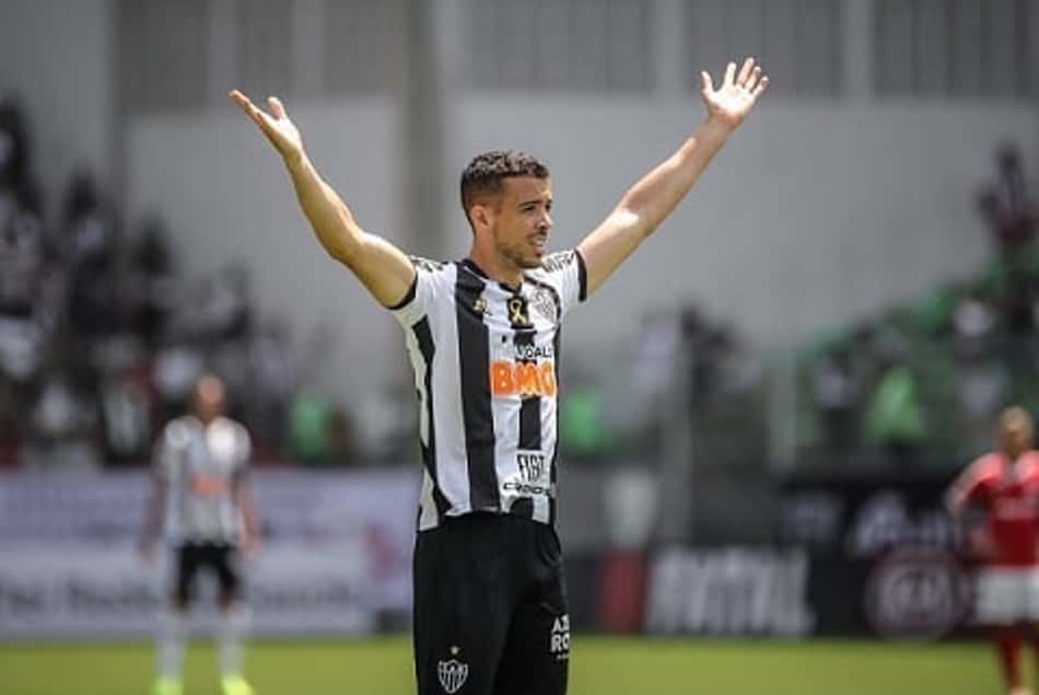 Lei do ex? Atacante ex-Galo acerta com o Boca Juniors