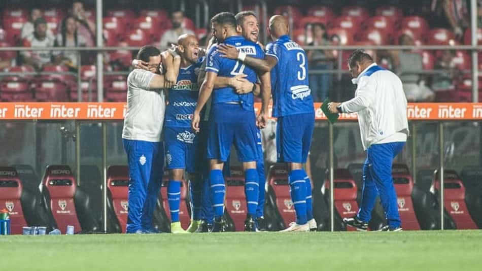 Jean Cléber destaca entrega do CSA diante do São Paulo no Morumbi