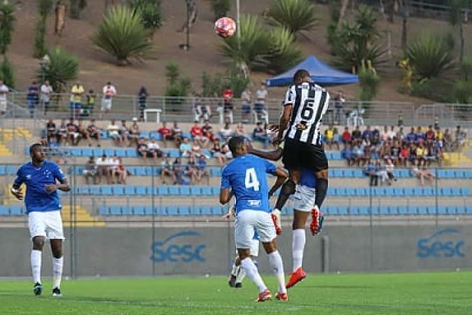 Os meninos do Galo saíram na frente pela disputa de uma vaga na final do Mineiro sub-20