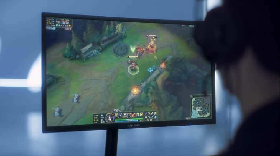 Flamengo eSports tem monitor oficial à venda; saiba detalhes