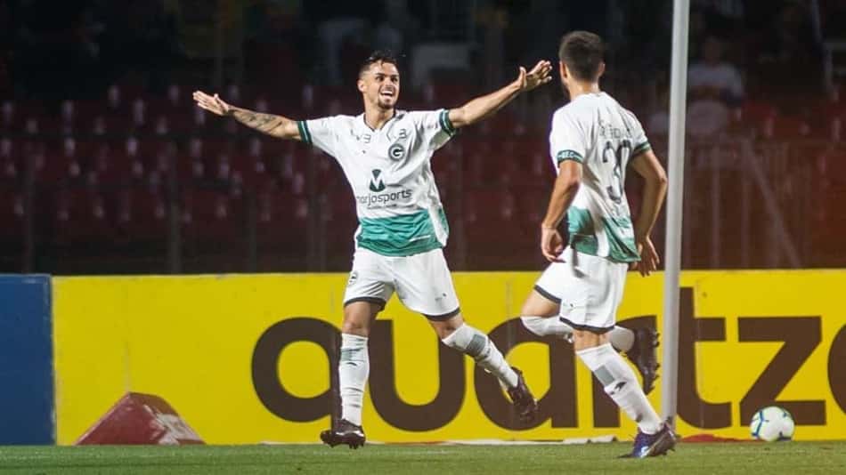 São Paulo joga mal, perde para o Goiás e sai vaiado Morumbi